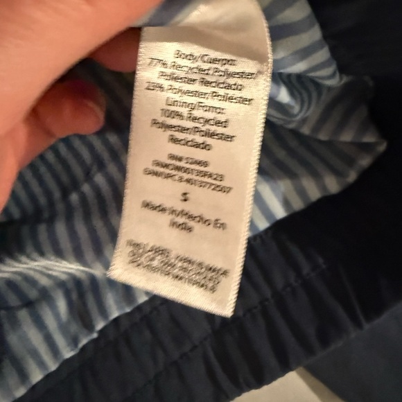 Free Assembly Men's Bomber Jacket with Hidden Hood Size Small. - Picture 6 of 7